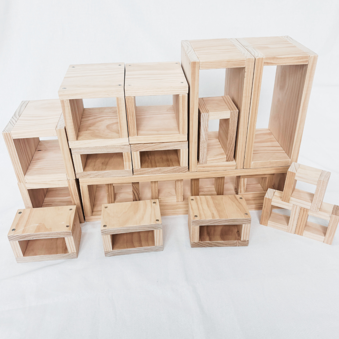 Handmade Wooden Block Set – Large Natural Building Blocks for Open-Ended Play (22 Pieces) | Made by Freeplay