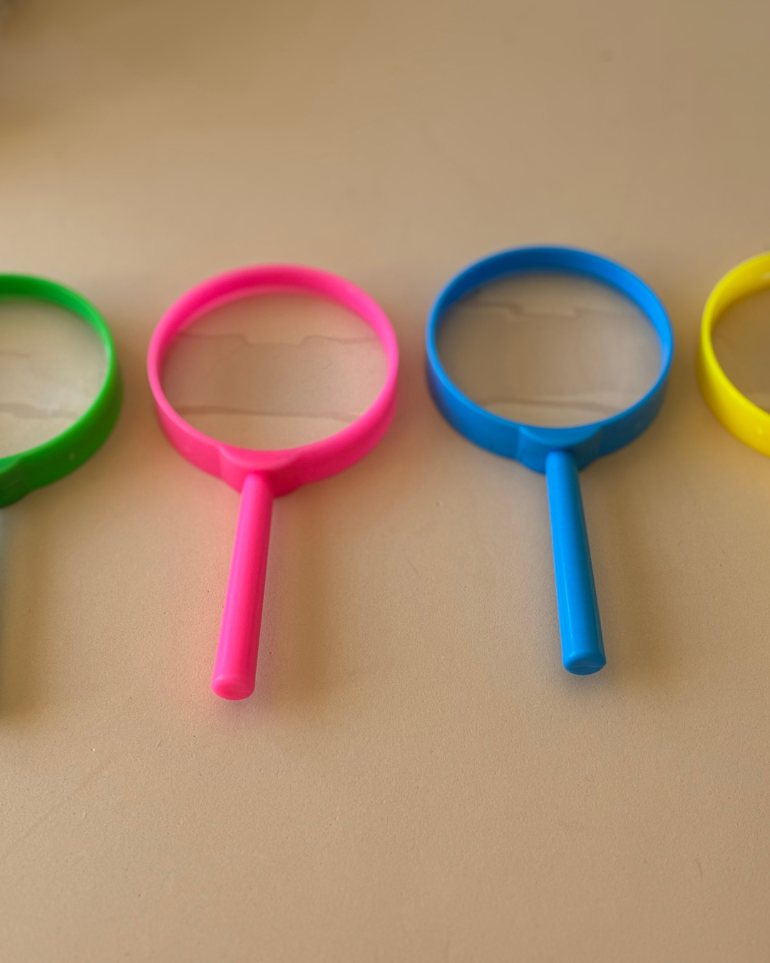 Mini Colourful Magnifying Glasses